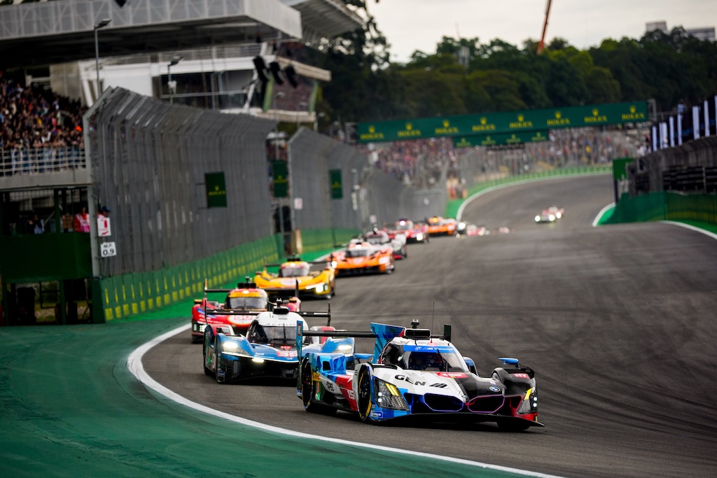 Dansk triumf i Brasilien: Kevin Magnussen sikrede første VM-sejr.
(Foto: BMW M Motorsport)